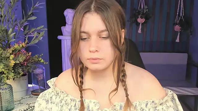 FioraMarmoris's cam snapshot