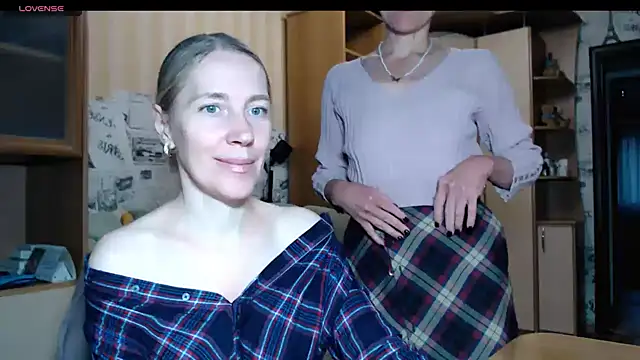 Pepper_mur's cam snapshot