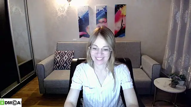 shy_hot_cat's cam snapshot