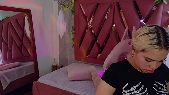 Haelycute's cam snapshot