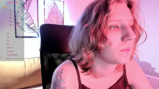 Hailey_Foxy's cam snapshot