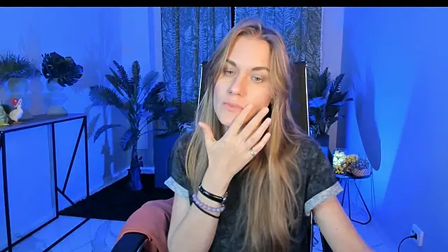 VanessaMates's cam snapshot