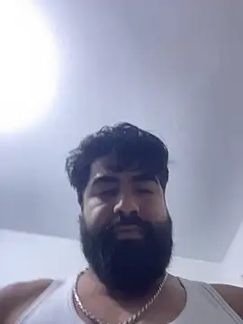 Lyon_vach live sex cam