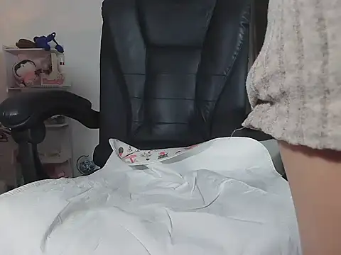 SuziiLove's cam snapshot