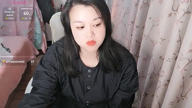 Lanlan3344's cam snapshot