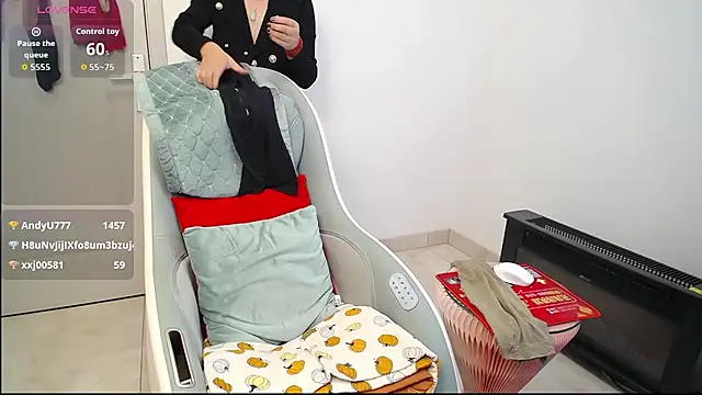 selinajuan's cam snapshot