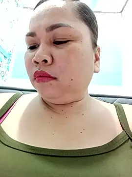 XXLorie_02's cam snapshot