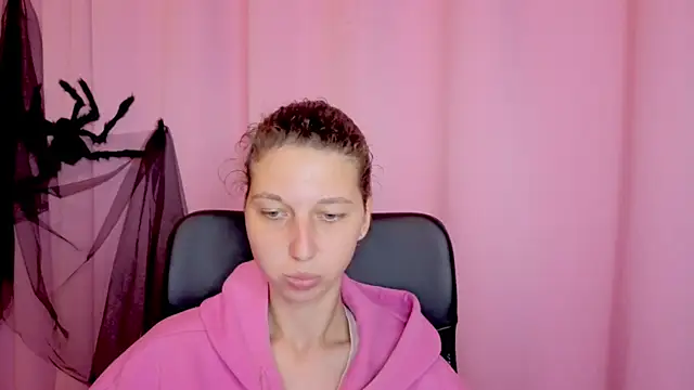 CuteEllii's cam snapshot