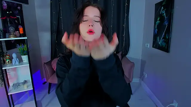 thepretty_kitty's cam snapshot