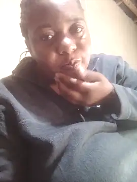 bustyboobs27's cam snapshot