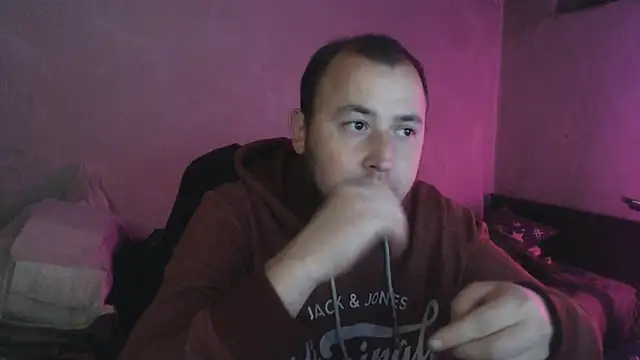 BIG-COCK-OMG's cam snapshot