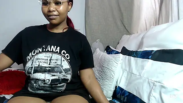 DarrkDeeva68's cam snapshot