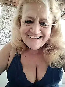 Belladama61 live sex cam