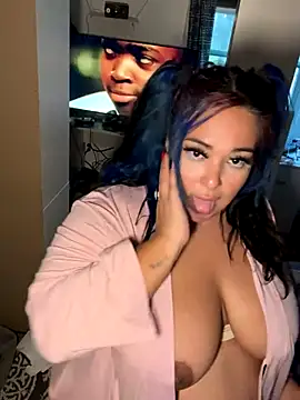 BiigMAMA_2025's cam snapshot