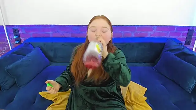 KattyRose8's cam snapshot