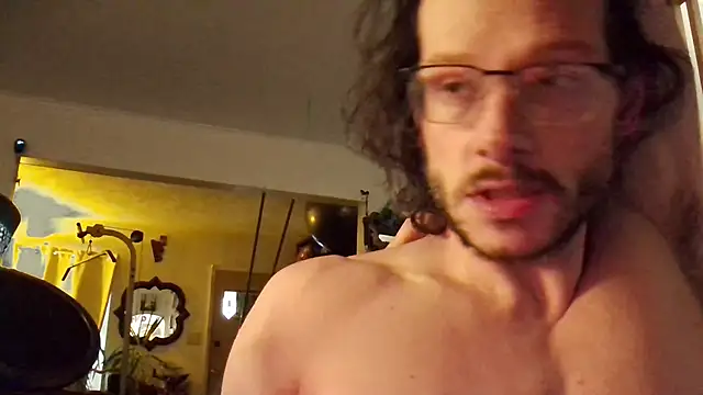 MasterDaddyCool's cam snapshot