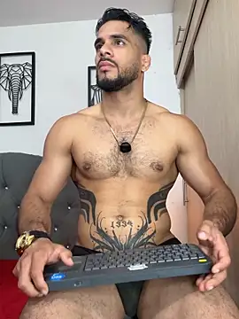 Maximiliano_ford live sex cam