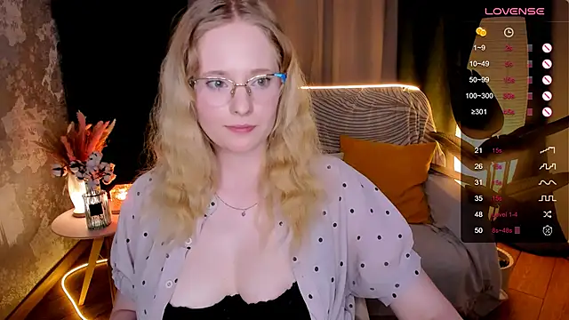 Aemilia_'s cam snapshot