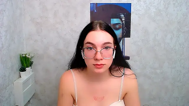 MiraBabe_'s web cam
