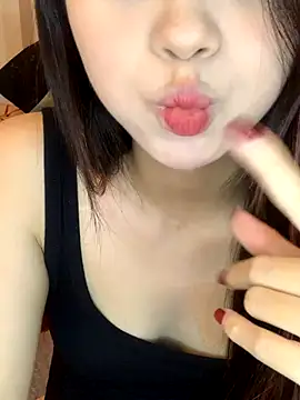 Mimi05_'s cam snapshot