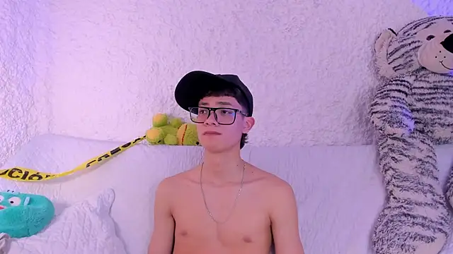 thiago_kinghot live sex cam