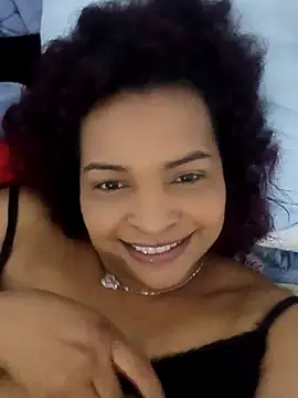 _violetta_-'s cam snapshot