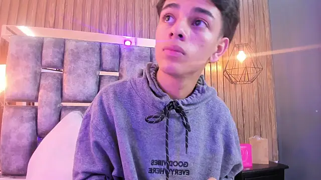 owen__johnson's cam snapshot