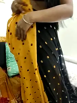 priya_26's cam snapshot