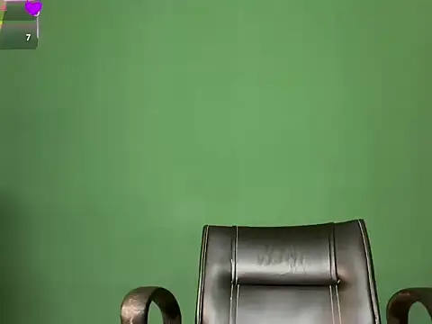 classy_kritii's cam snapshot