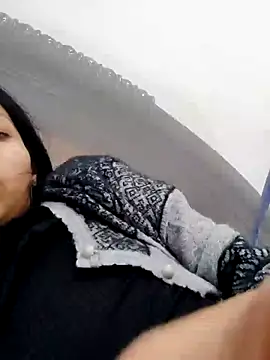 Koziekylie's cam snapshot