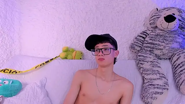 thiago_kinghot live sex cam