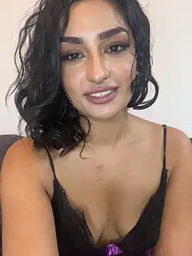 Mia_spicyy's cam snapshot