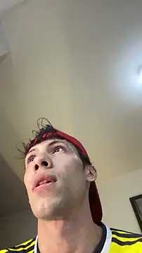 santiago_cutex's cam snapshot