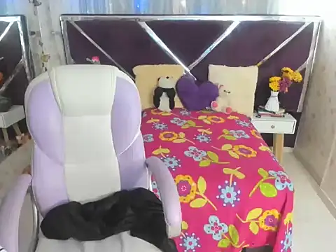 Santy_bigcock_01's cam snapshot