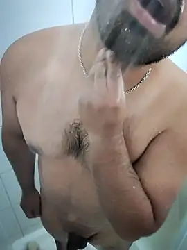 brabuconequisde's cam snapshot