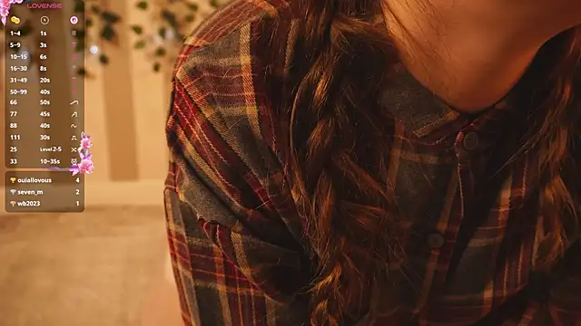 cheeky_cherry_juice's cam snapshot