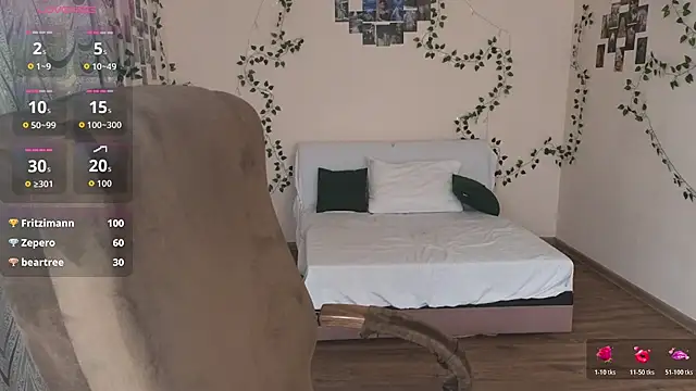 Laura_Gol's cam snapshot