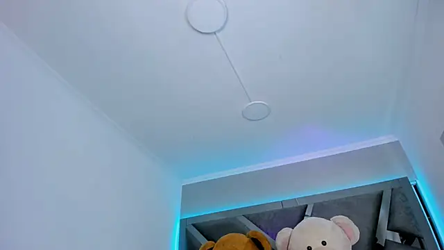 AmberiniHoffman's cam snapshot