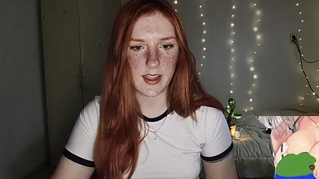 AmaryllisFox's cam snapshot