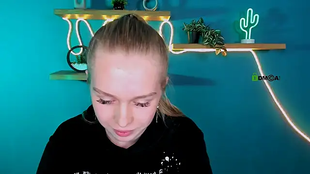 megan_cold's cam snapshot