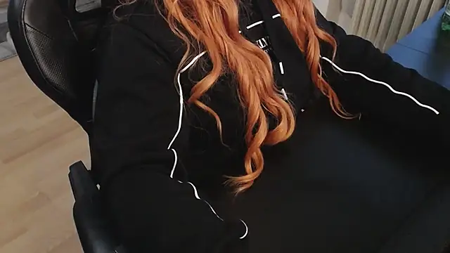 Piasecret's cam snapshot