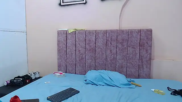 dirty_couple22's cam snapshot