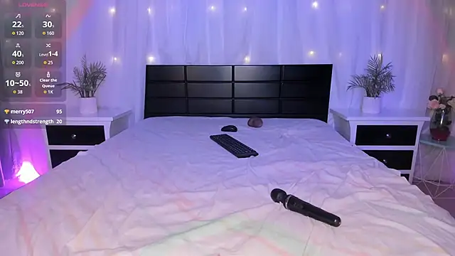 Evolet_Bee's cam snapshot