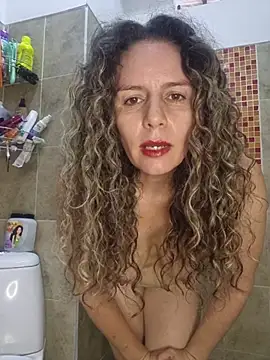 Nina_vallon live sex cam