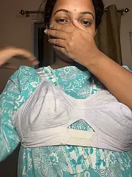 RAJPUT_CHHORI's cam snapshot