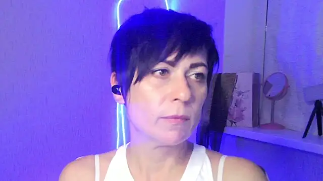 Ashley_Brookss's cam snapshot