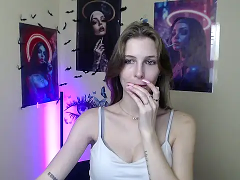 StrangerGi's cam snapshot