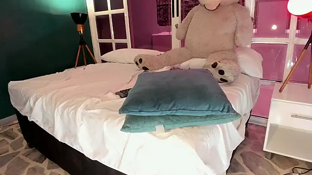 Staarhot's cam snapshot