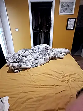 Dam70's cam snapshot