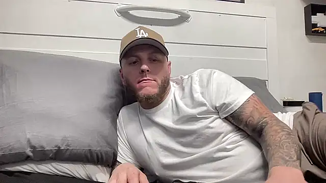 Thegreatwhitepipe's cam snapshot